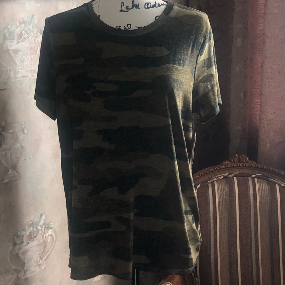 LUCKY BRAND RARE SIZE 1X CAMO TEE NWT - Picture 3 of 5